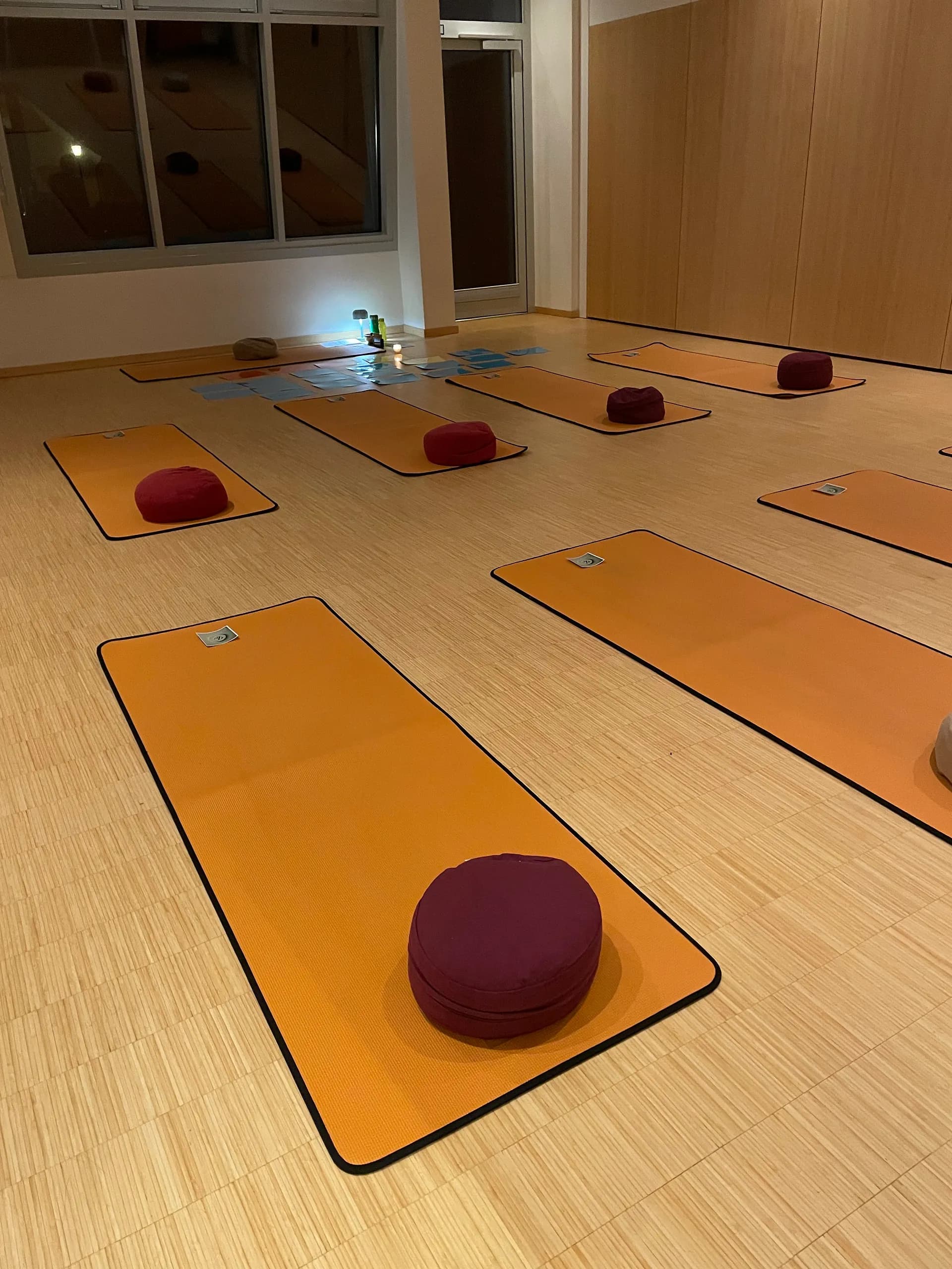 Hatha-Yoga-Kurs für Menschen in der zweiten Lebenshälfte